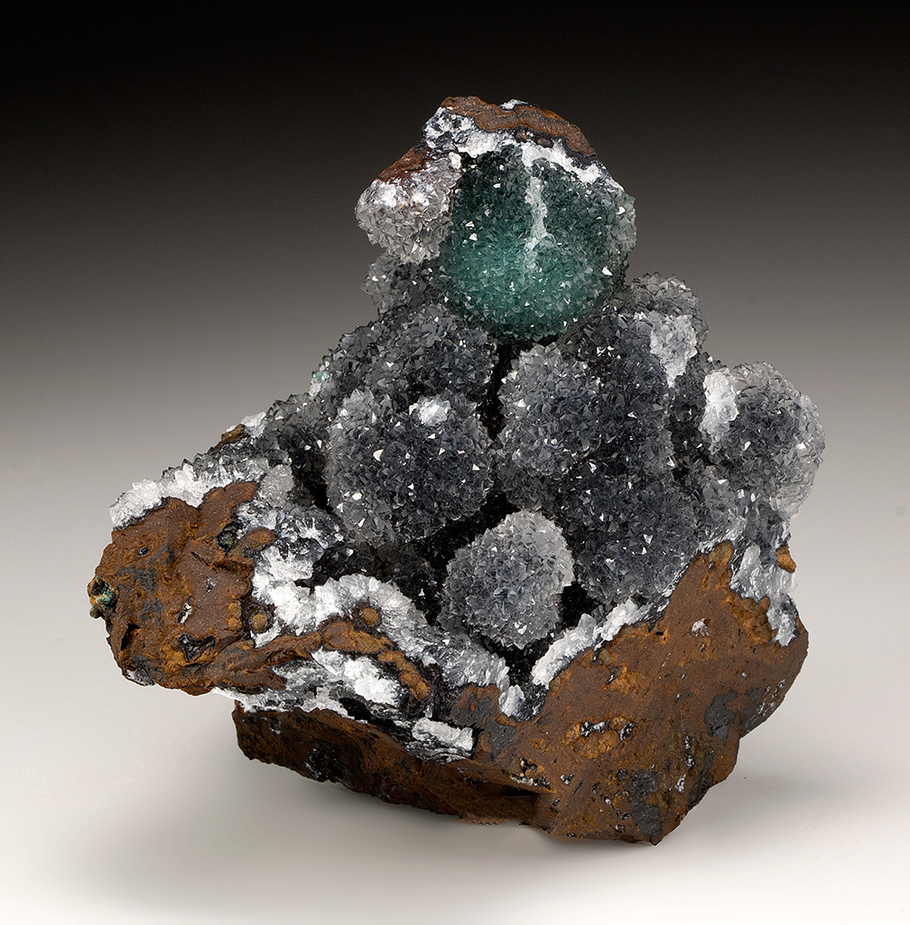 bijoux-et-mineraux:  Quartz over Chrysocolla on matrix -  Manto Tres Gracias Mine,