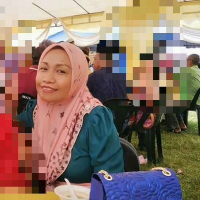 rosecubby: Pagi tunjuk tetek je Jom u..pm i