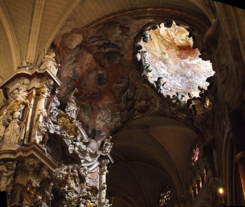 anarchy-of-thought: Transparente of Toledo Cathedral, Spain