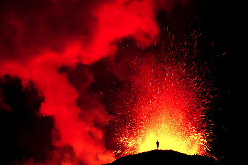 seafarers:  Fimmvörðuháls Eruption by Gunnar Gestur     