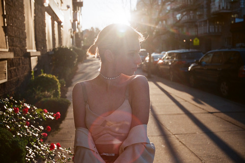 Ana in Bed Stuy Brooklyn November 2014