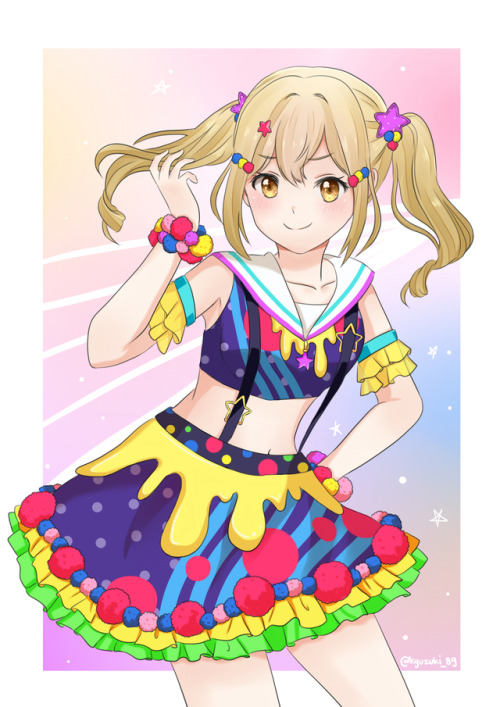 Arisa in garuparty outfit.