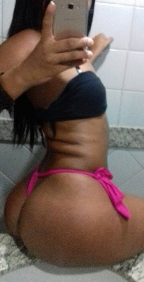 bubufl:  Amanda Goulart 