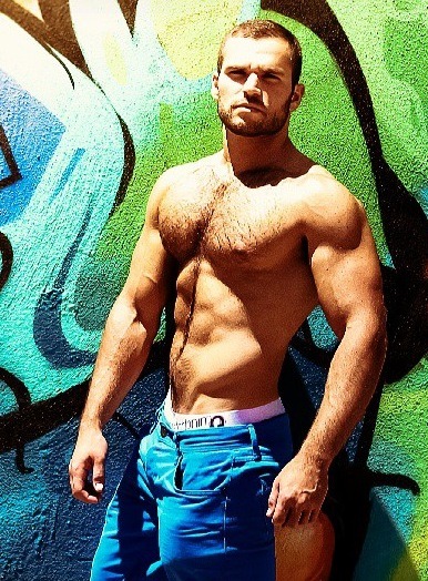 ultimate-men:  HELLO FOLLOWERS! I have had to create a companion blog in case Tumblr
