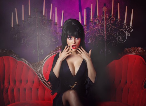 Cosplay Elvira