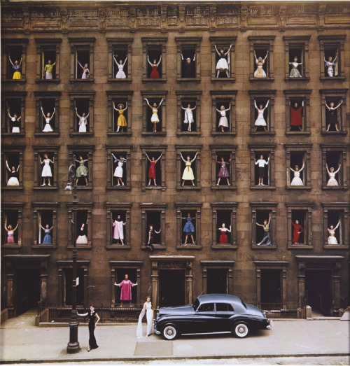 modernizor:  Ormond Gigli, Girls in the windows, 1960 From Ormond’s personal description of th