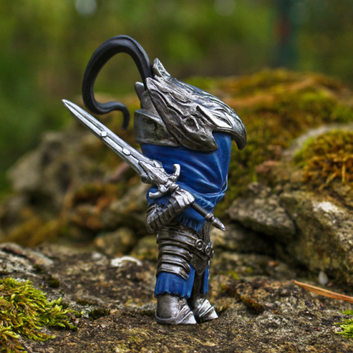 pixalry:  Dark Souls Mini Figurines - Created adult photos