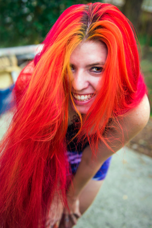 Hair by Lizzy - Manic Electric Banana Manic