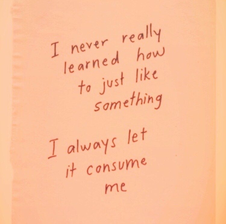 stay-peachy:ig - latephonecalls
