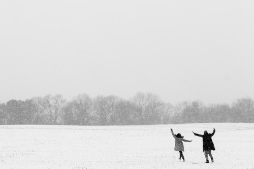 principleeleven:  thechanelmuse:  A Couple Had Their Engagement Photos Taken In the Blizzard and They’re Incredible While most of us were getting ready to spend the weekend inside, waiting out the blizzard, Felicia Sam and David Nartey were getting