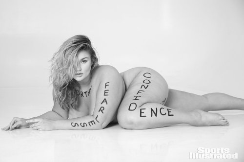 bbwwhisperer: txredvelvet:Hunter McGrady is a total badass. Absolutely beautiful!!!