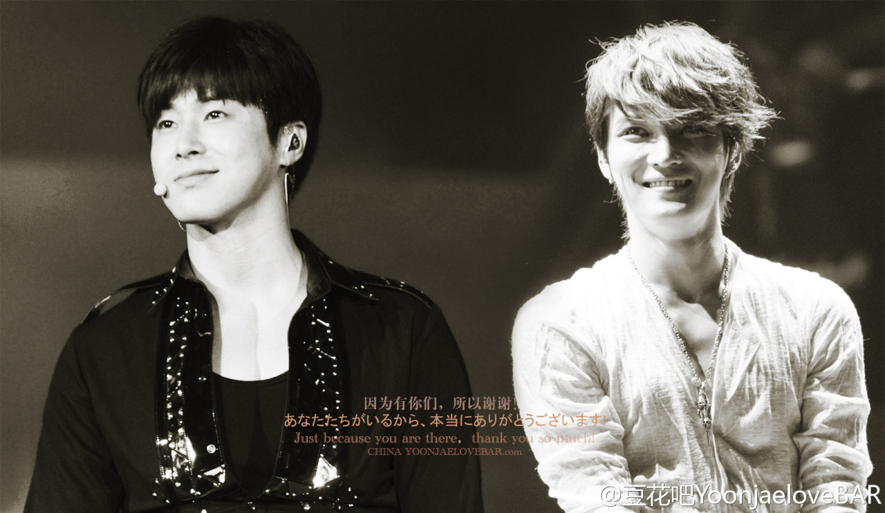 semy86:  Between them there is no distance :) Photo credit by: 豆花吧YoonjaeloveBAR我要留言