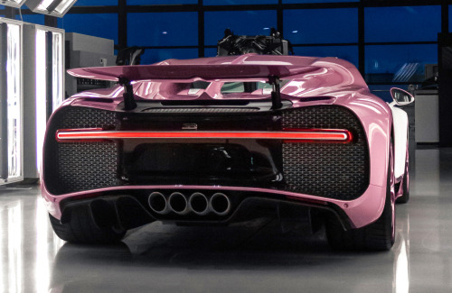 carsthatnevermadeitetc:Bugatti Chiron Sport “Alice”, 2021. Ordered by a husband as a gift for his wi