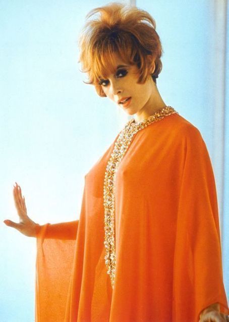 girliemagazine:  Jill St. John