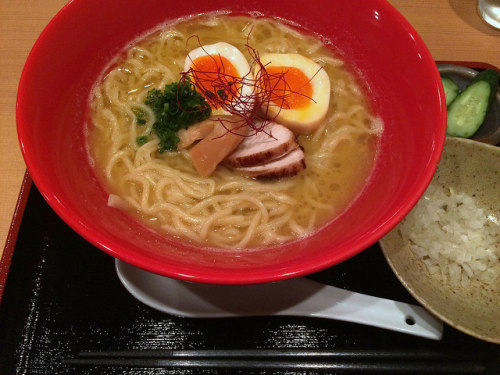 Chicke broth ramen from Abenoya @ Roppongi by Fuyuhiko on Flickr.