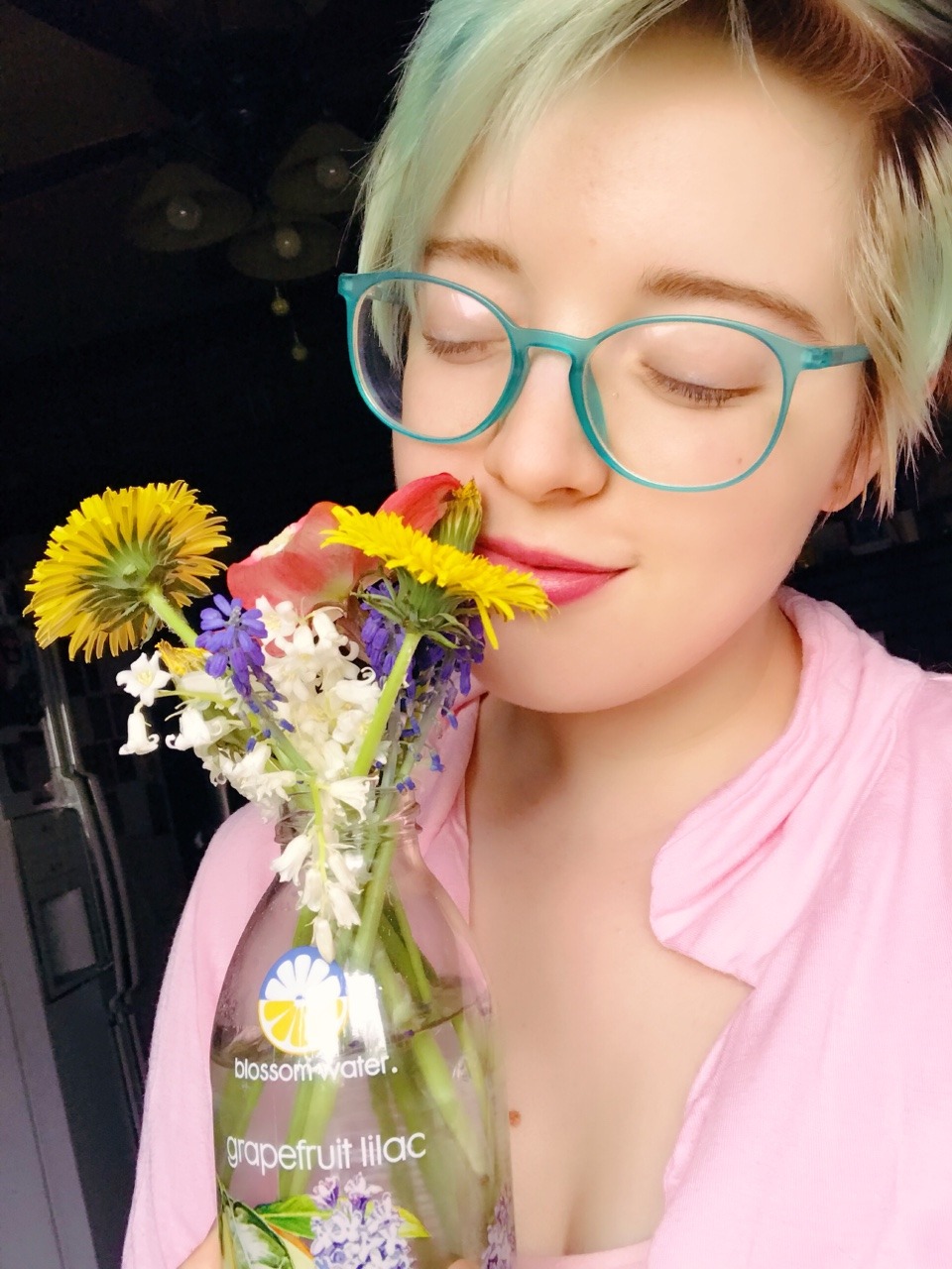 marshmallowmaximus:‪I picked flowers early this morning 