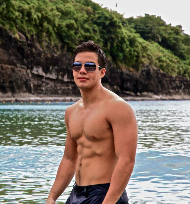 asianmalemuscle:  hotfilipinoboys:  Patrick Bonnin Lim   #asian #male #muscle #gay 