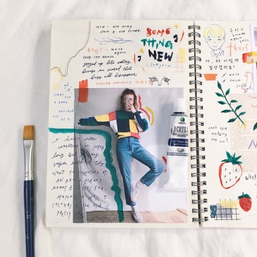 b0nie-studies:artsy spread w acrylic inspo | @stillstudies , for the use of paint !!