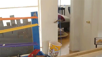 sizvideos:  How Zach King makes a VineVideo
