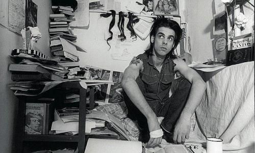Guarda "Nick Cave & The Bad Seeds - Henry Lee Ft. P.J Harvey (Official HD Video)" Su YouTube