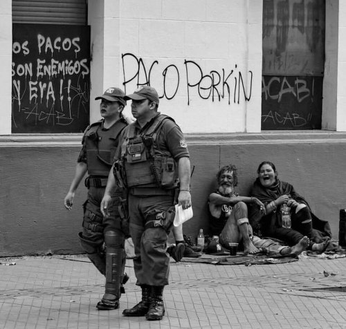 vive la vida sin estres, fumese uno, dos o tres