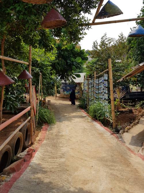 D Kerlip Permata Di Tengah Kota Bandar Lampung Halida Sippirili