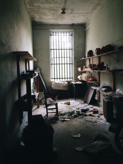Abandonedography