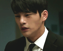 2k-dramas:  In the face of danger, it’s either fight or flight aegyo. 