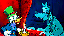 xmas-present:    Countdown To Christmas || 18 Days until Christmas↳ Mickey Mouse