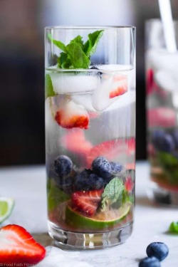 foodffs:  COCONUT BLUEBERRY MOJITO RECIPE