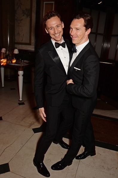 l0kilee: Tom Hiddleston and Benedict Cumberbatch at The Weinstein Company BAFTAs After Party IT HAPP