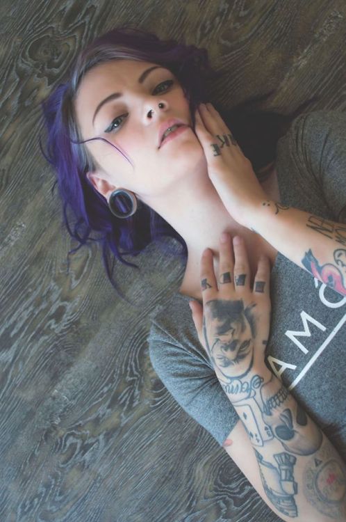 altmodelgirlcrush:  Kirbee Suicide 