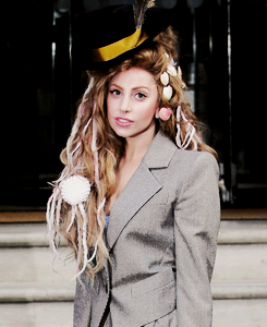 ladyxgaga:  Gaga in London earlier today. 