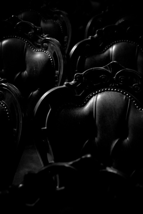 n-i-b:  BlacK 