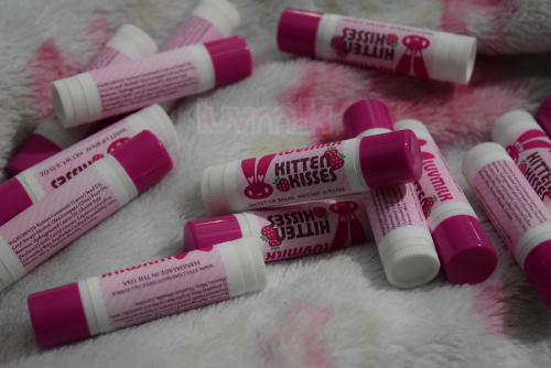 HentaiPorn4u.com Pic- officialluvmilk:  Kitten Kisses Lip Balm is now available in my… http://animepics.hentaiporn4u.com/uncategorized/officialluvmilkkitten-kisses-lip-balm-is-now-available-in-my/officialluvmilk:  Kitten Kisses Lip Balm is now