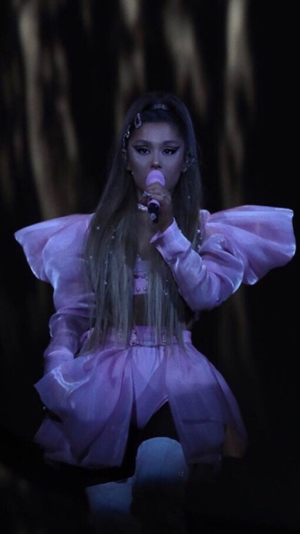 Ariana Grande Loockscreen Explore Tumblr Posts And Blogs Tumgir Ariana Grande Loockscreen Explore Tumblr Posts And Blogs Tumgir