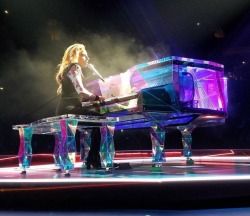 picturegaga:Gaga’s Piano / Joanne World