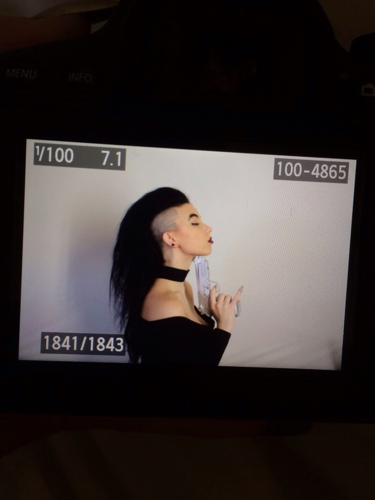 buddhasbutt:  My bitchin shoot with Roro &amp; Sophy