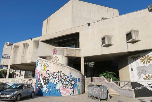 bauzeitgeist:The Multimedia Cultural Center in the middle of Split, Croatia. Formerly the House of S