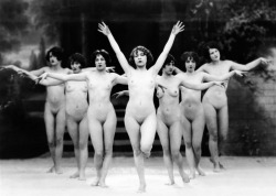 nudepageant:Albert Arthur Allen The Model Series (1925)  