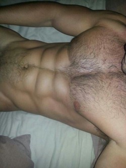sandboytx:  So perfect, Rex!  &ldquo;Me three weeks ago while I was on tumblr and having ‘fun’…… naked on bed ;-) ,&rdquo;  - fast310
