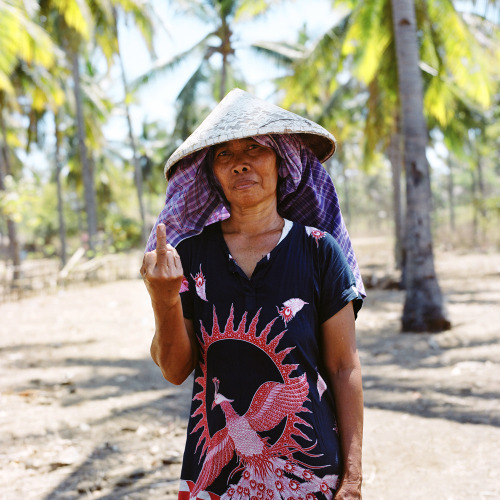 red-lipstick:  Nicolas Demeersman aka Pretty Punk (b. 1978, Seclin) Worldwide ongoing Fucking Tourist series 2009-2014 Captures The Resentment Of Locals With A Simple Gesture. (Info with each pic)