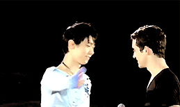 kim-taeyeon:  “If he skates a clean short and a clean long, I might think he might be unbeatable,” Fernández said of Hanyu.A few moments later, Hanyu arrived in the interview area, hugged Fernández, removed the shiny new gold medal from his own