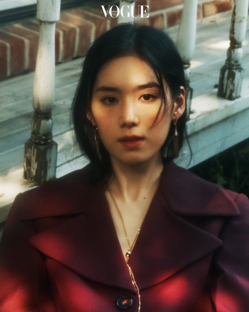 jung eun chae (정은채) ⌁ vogue ‘20/09