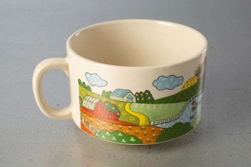 coolmugsifound: “Farm scene” mug (1970s, Japan)source