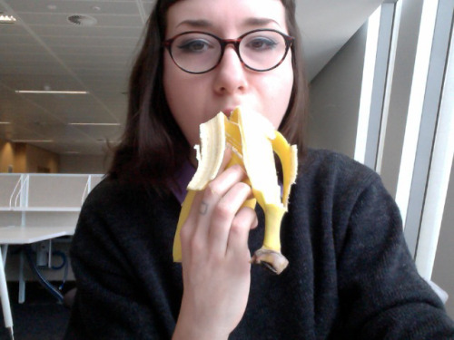 noceans:‘becoming-banana’a movement in which a subject no longer occupies a realm of stability but r