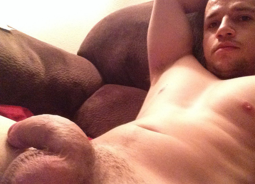 thehornyguys:  Latin papi