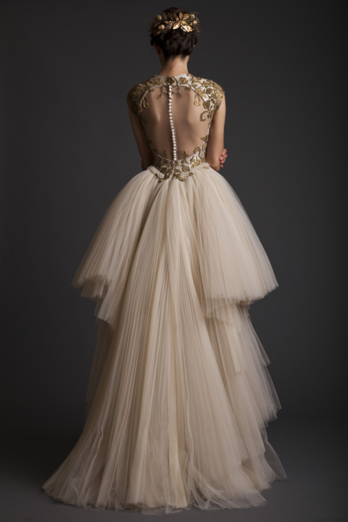 treadcarefullyherebedragons:  Krikor Jabotian  - Akhtamar PART 2 - “WHITE” 