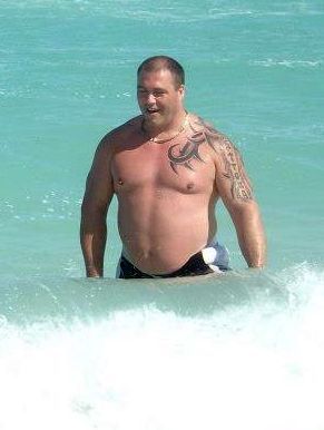 justbulls:  Beach Bull