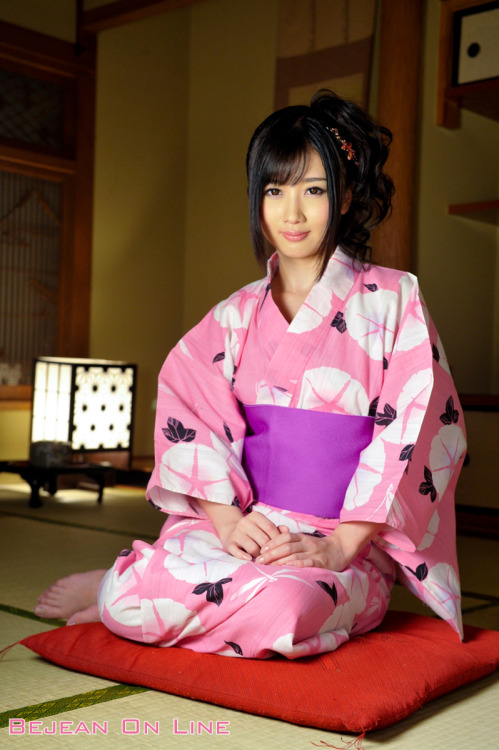 Hibiki Otsuki In KimonoClick HERE to see Full Album